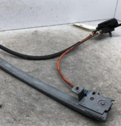 Leve vitre mecanique avant droit PEUGEOT 106