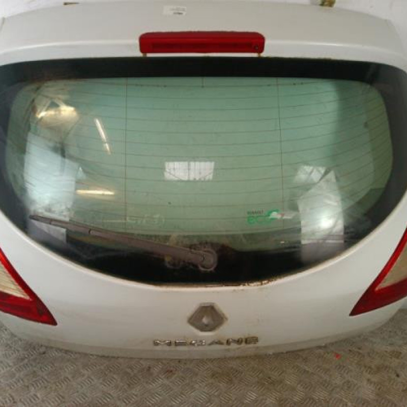 Malle/Hayon arriere RENAULT MEGANE 3