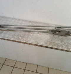 Moteur essuie glace avant RENAULT MODUS Photo n°1