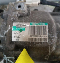 Compresseur clim DACIA DUSTER 1