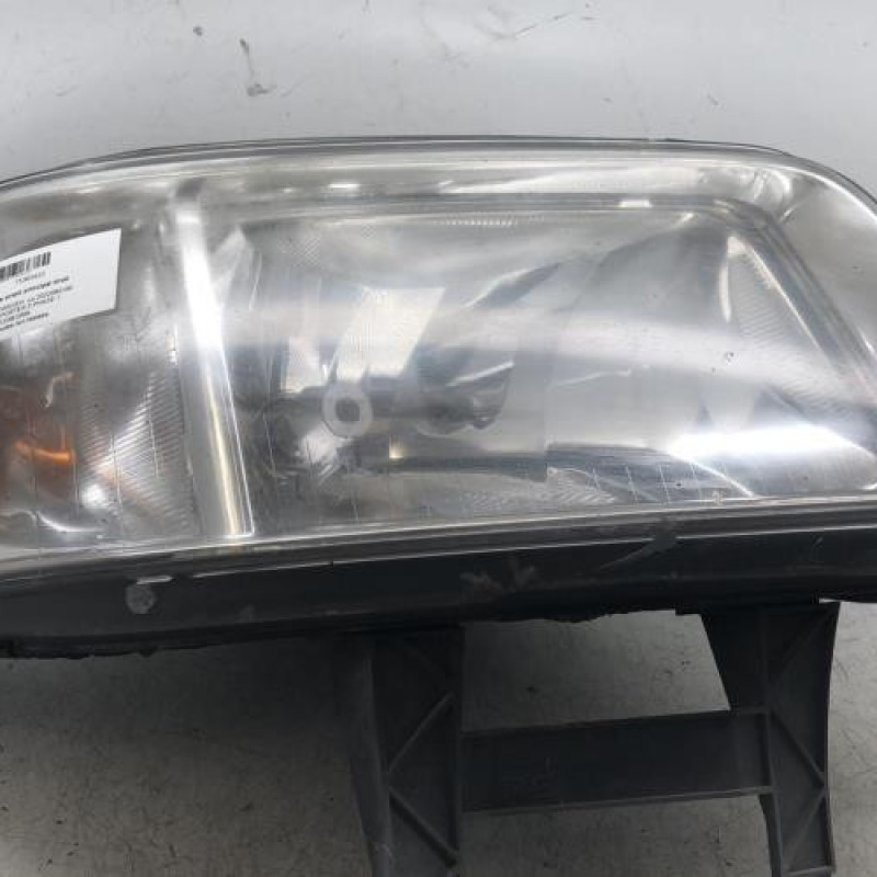 Optique avant principal droit (feux)(phare) VOLKSWAGEN TRANSPORTER 5