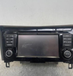 Ecran GPS NISSAN QASHQAI 2 Photo n°1
