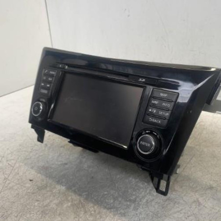 Ecran GPS NISSAN QASHQAI 2