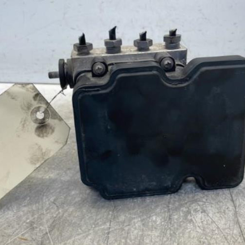 Bloc ABS (freins anti-blocage) CITROEN C3 3 Bloc ABS (freins anti-blocage) CITROEN C3 3