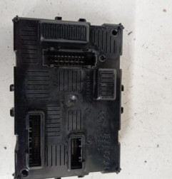 Boitier USM  RENAULT CLIO 3