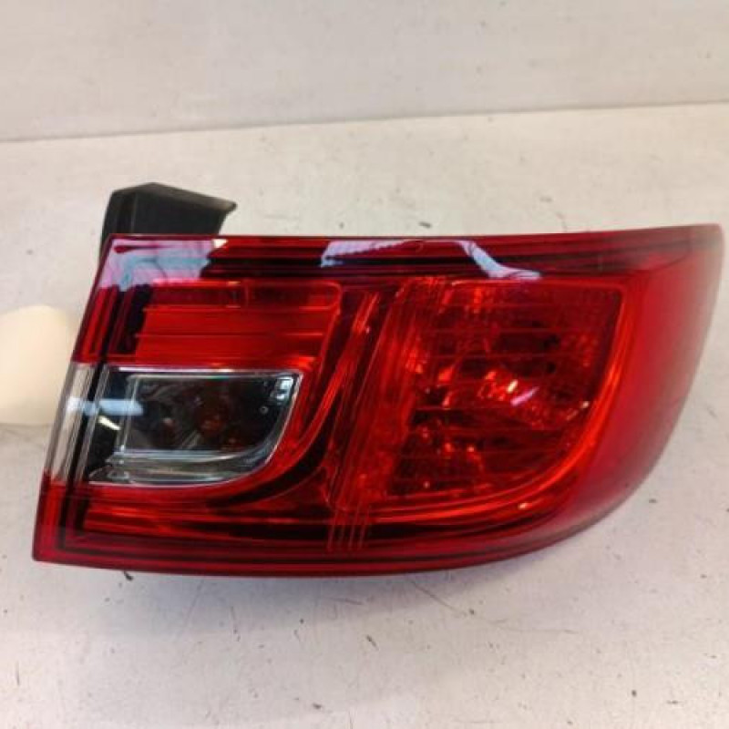 Feu arriere principal droit (feux) RENAULT CLIO 4 Feu arriere principal droit (feux) RENAULT CLIO 4