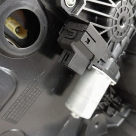 Leve vitre electrique arriere gauche MERCEDES CLASSE A 176