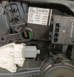 Leve vitre electrique avant gauche MERCEDES CLASSE A 176