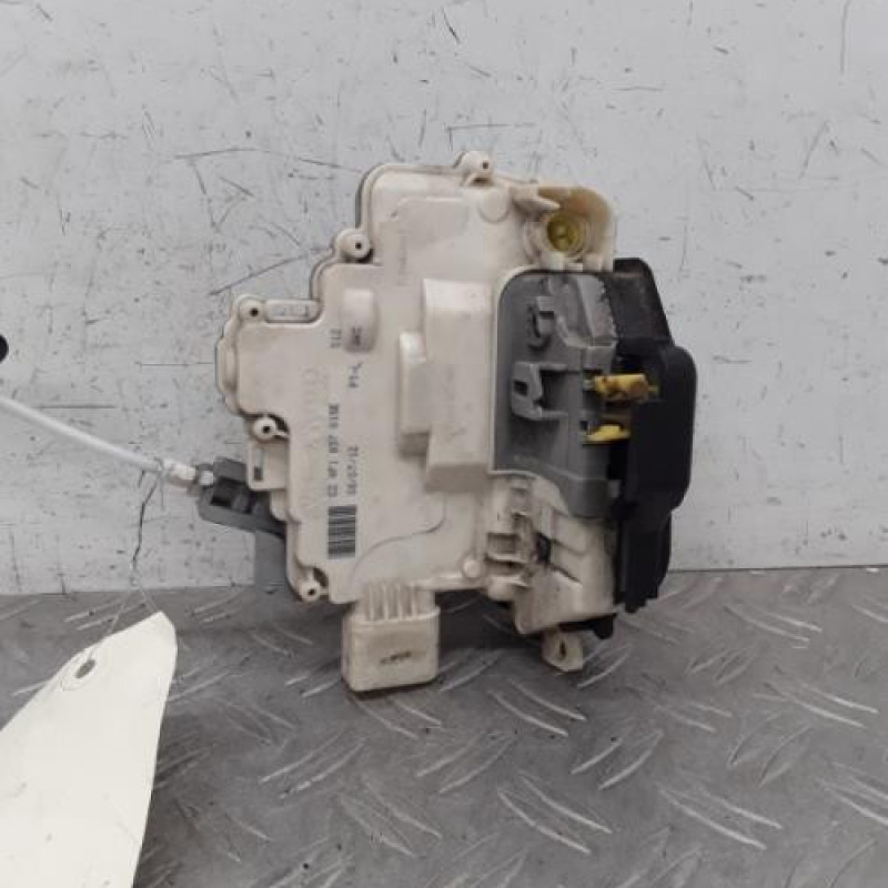 Serrure avant gauche AUDI A3 2