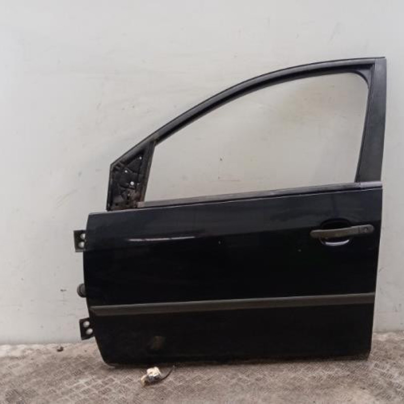 Porte avant gauche FORD FIESTA 5 Porte avant gauche FORD FIESTA 5