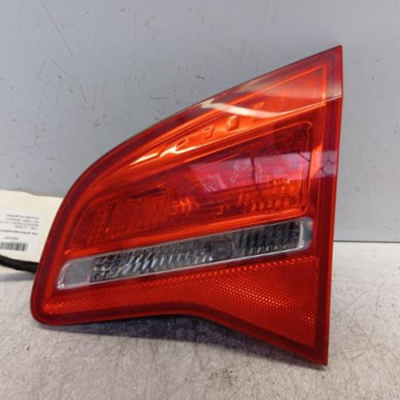 Feu arriere secondaire droit (feux) OPEL MERIVA B Feu arriere secondaire droit (feux) OPEL MERIVA B