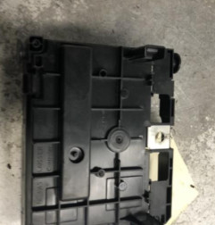 Boitier servitude moteur (BSM) PEUGEOT 308 1 SW Photo n°3
