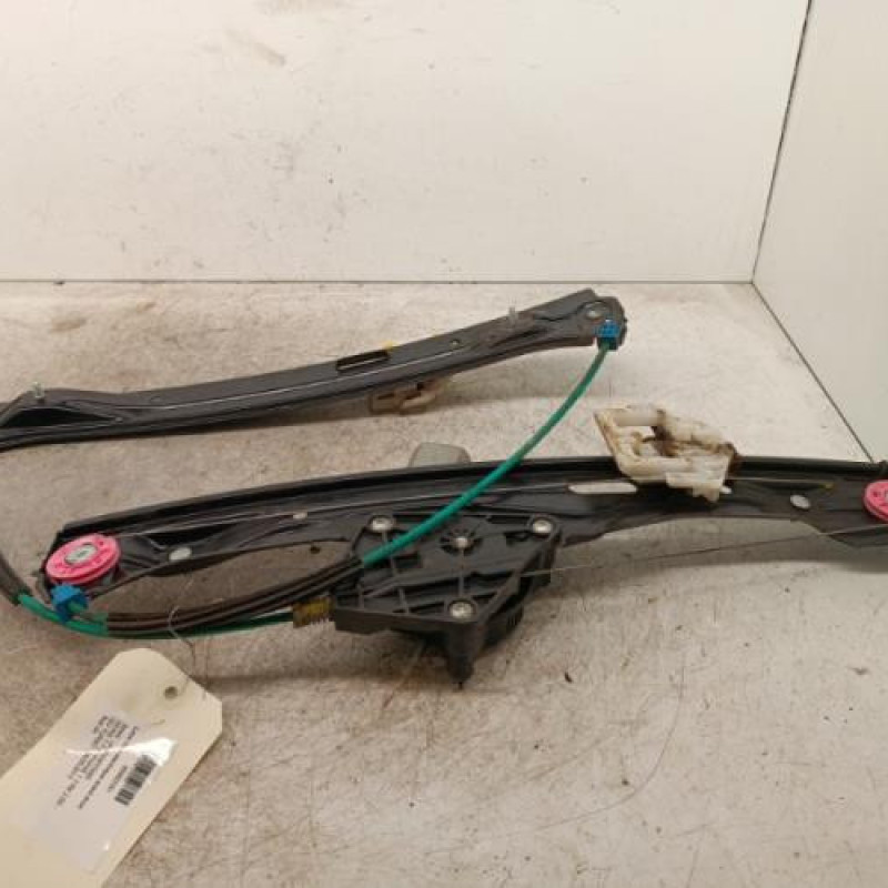 Leve vitre electrique avant droit BMW SERIE 1 F20
