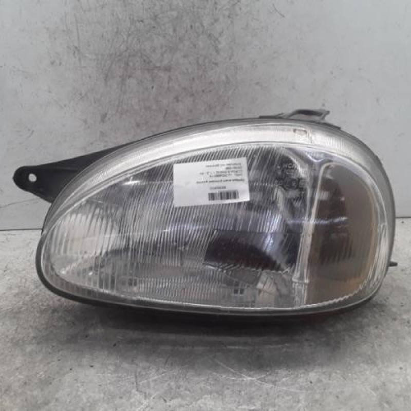 Optique avant principal gauche (feux)(phare) OPEL CORSA B