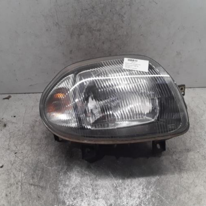 Optique avant principal droit (feux)(phare) RENAULT CLIO 2
