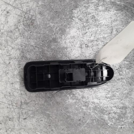 Interrupteur de leve vitre avant droit PEUGEOT 308 1