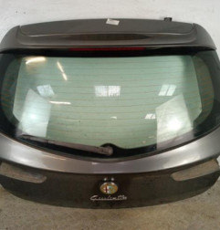 Malle/Hayon arriere ALFA ROMEO GIULIETTA 2 Photo n°1