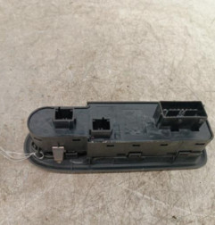 Interrupteur de leve vitre avant gauche PEUGEOT 508 1 SW