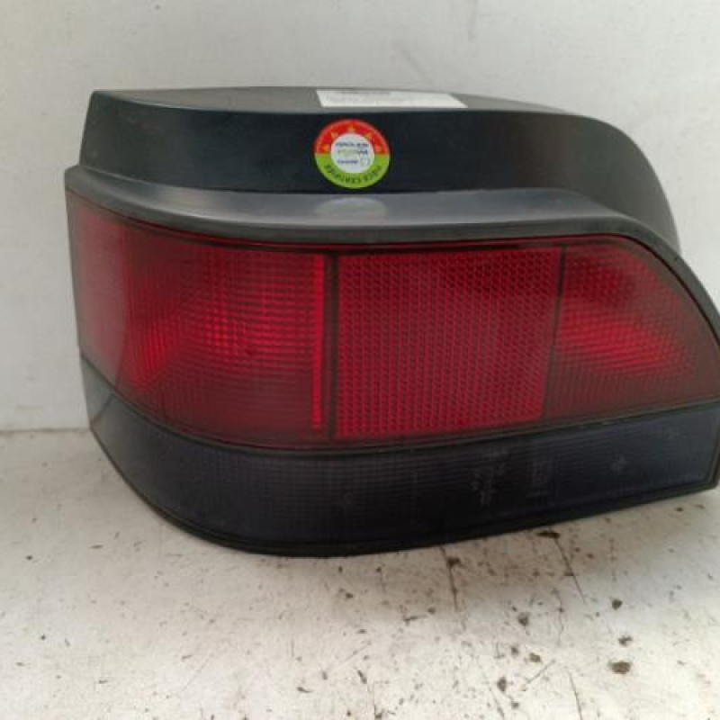 Feu arriere principal gauche (feux) RENAULT CLIO 1