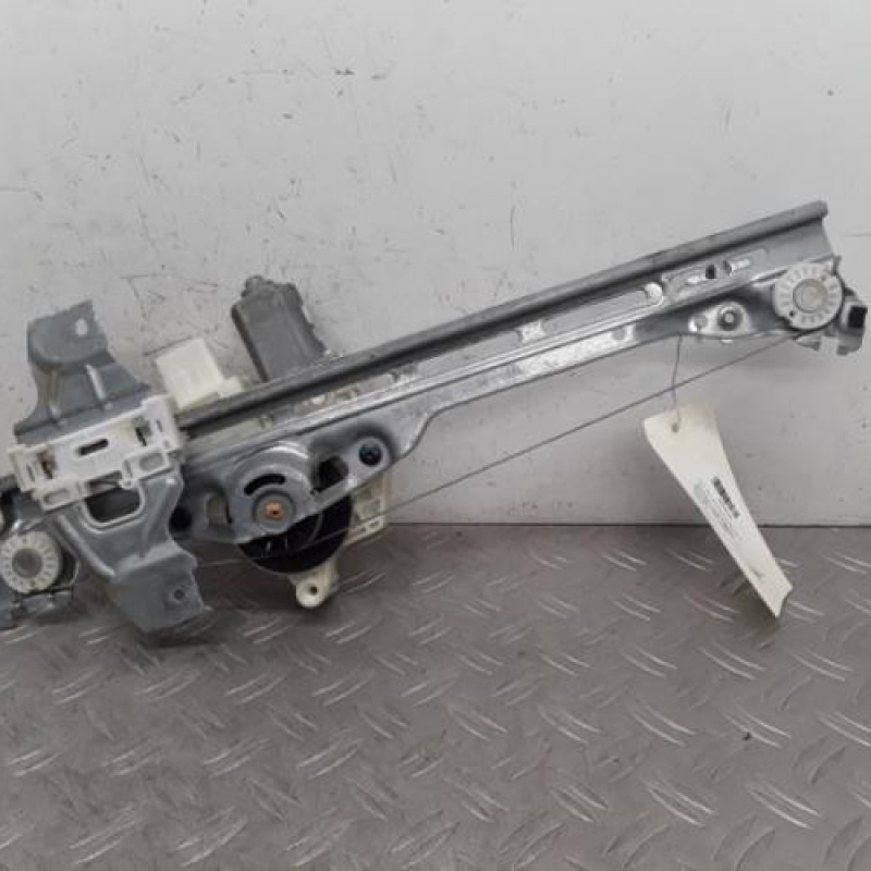 Leve vitre electrique arriere droit PEUGEOT 308 2 SW