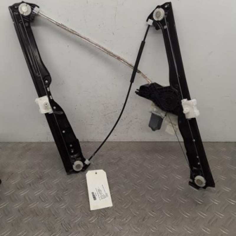 Leve vitre electrique avant droit PEUGEOT 308 2 SW