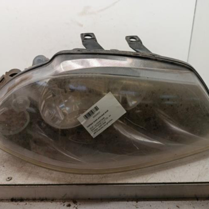 Optique avant principal droit (feux)(phare) SEAT IBIZA 3