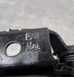 Attache ceinture arriere droit PEUGEOT 308 2 SW Photo n°4