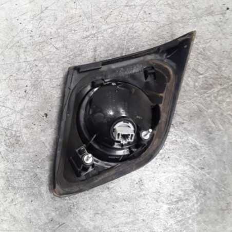 Feu arriere secondaire droit (feux) MAZDA 3 1