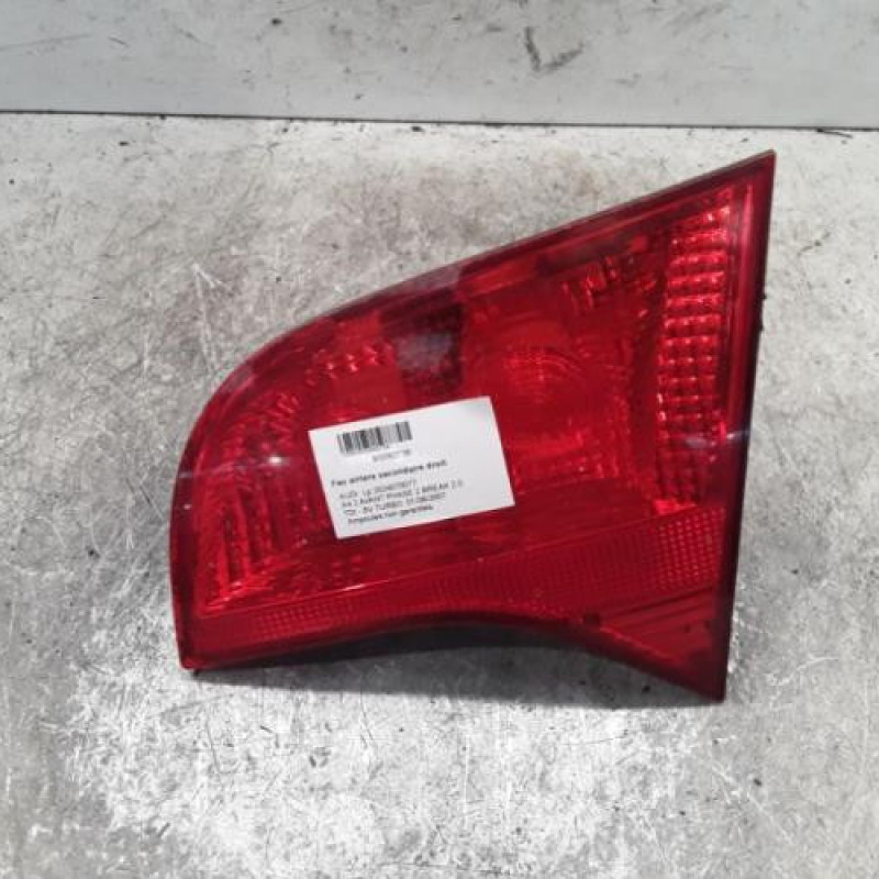 Feu arriere secondaire droit (feux) AUDI A4 2