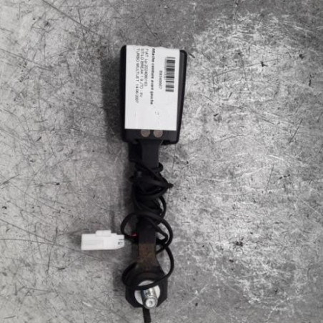 Attache ceinture avant gauche FIAT STILO Photo n°1