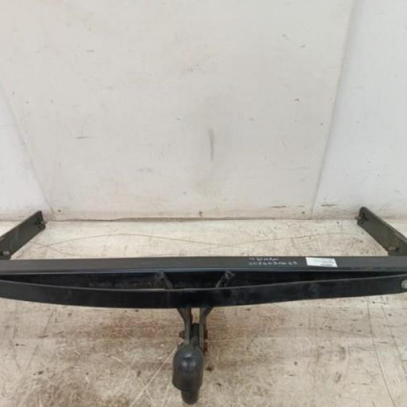 Attelage (boule de remorquage) VOLKSWAGEN TIGUAN 1