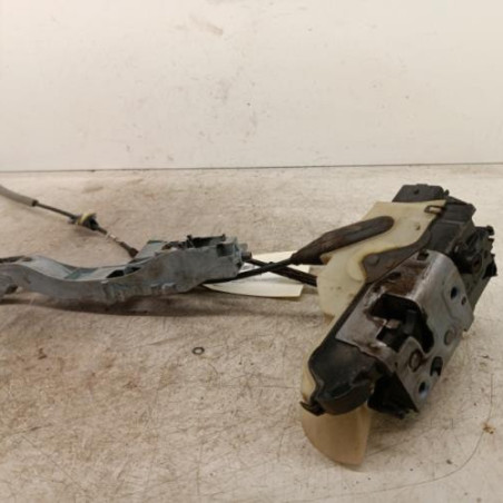 Serrure avant gauche PEUGEOT 208 1