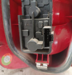 Feu arriere principal droit (feux) CITROEN XSARA PICASSO Photo n°3
