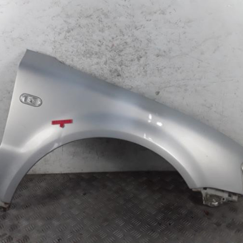 Aile avant droit VOLKSWAGEN PASSAT 4
