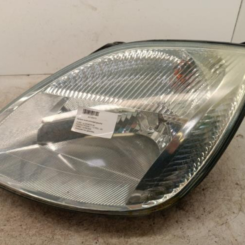 Optique avant principal gauche (feux)(phare) FORD FIESTA 5