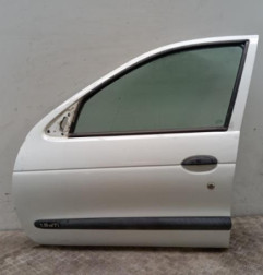 Porte avant gauche RENAULT MEGANE 1 Photo n°1