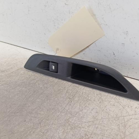 Interrupteur de leve vitre arriere gauche PEUGEOT 208 2