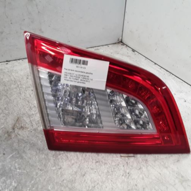Feu arriere secondaire gauche (feux) PEUGEOT 508 1 SW Feu arriere secondaire gauche (feux) PEUGEOT 508 1 SW