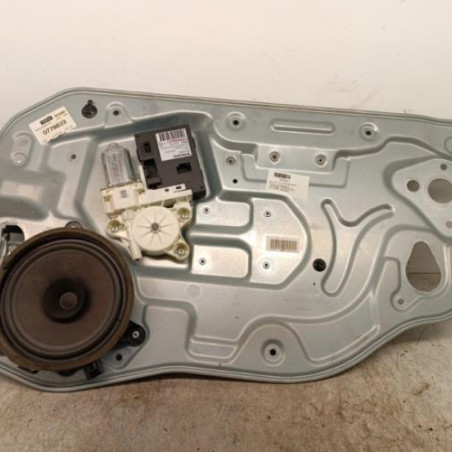 Leve vitre electrique avant droit VOLVO V 50 Photo n°1