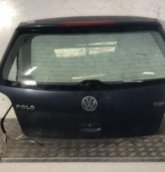 Malle/Hayon arriere VOLKSWAGEN POLO 4 Photo n°1
