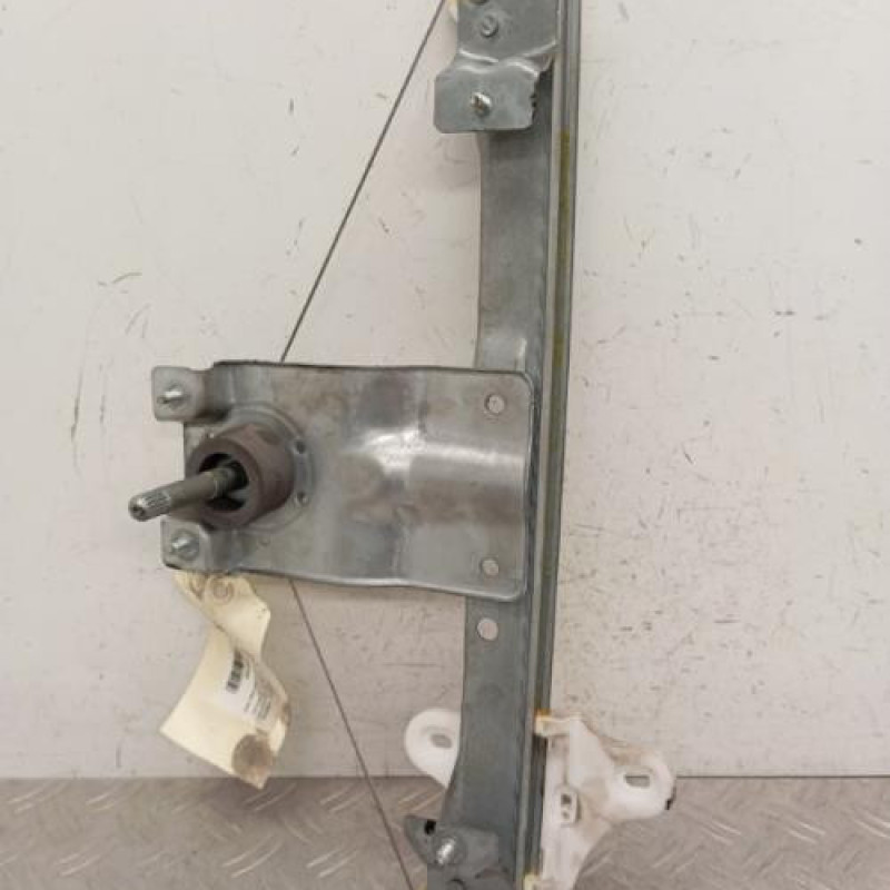 Leve vitre mecanique arriere droit RENAULT CLIO 4