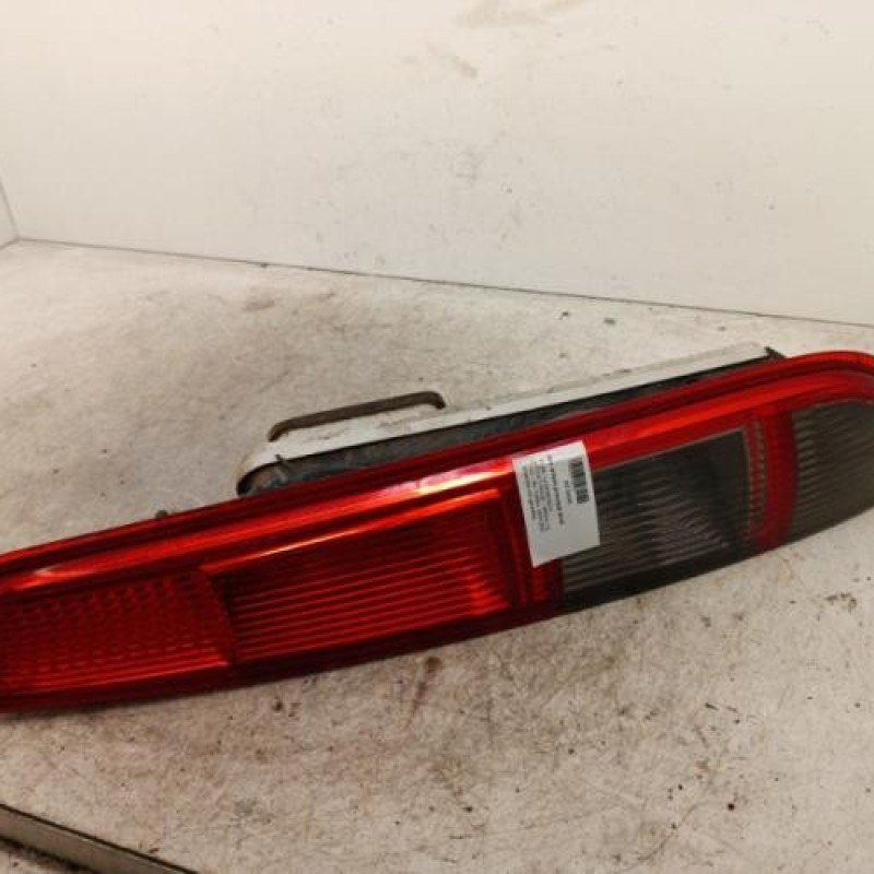 Feu arriere principal droit (feux) FORD FOCUS 2 Feu arriere principal droit (feux) FORD FOCUS 2