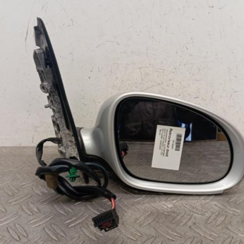 Retroviseur droit VOLKSWAGEN GOLF PLUS