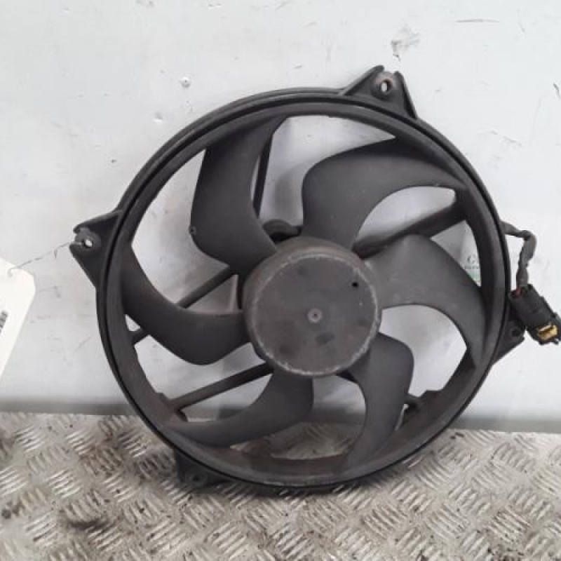 Moto ventilateur radiateur PEUGEOT 3008 1 Moto ventilateur radiateur PEUGEOT 3008 1