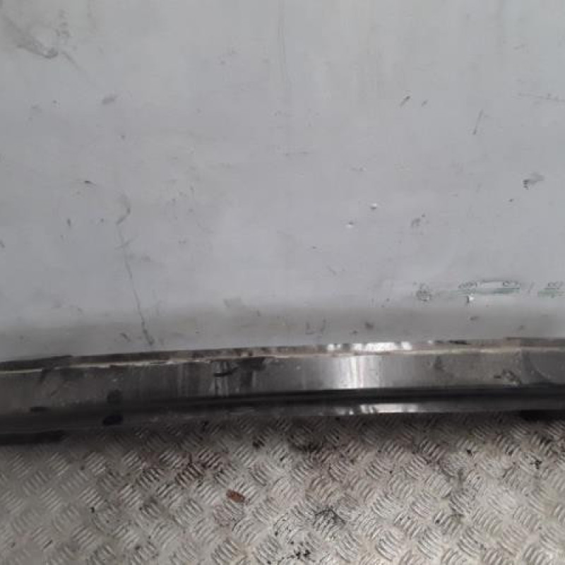 Renfort pare choc arriere (traverse) VOLKSWAGEN POLO 5