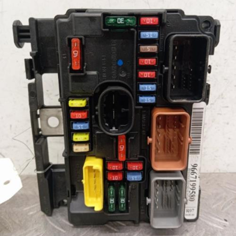 Boitier servitude moteur (BSM) CITROEN C3 PICASSO Boitier servitude moteur (BSM) CITROEN C3 PICASSO