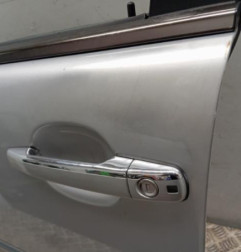 Porte avant gauche MERCEDES CLASSE E 210 Photo n°5