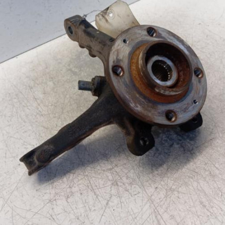 Moyeu avant gauche PEUGEOT 208 2