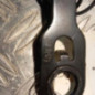 Attache ceinture avant gauche PEUGEOT 208 1