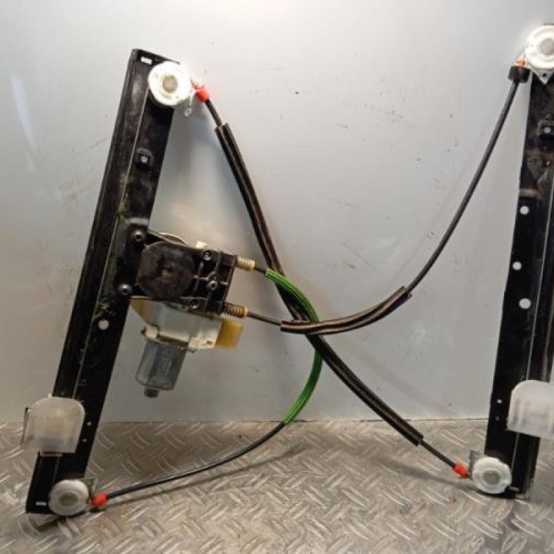 Leve vitre electrique avant gauche FORD MONDEO 3